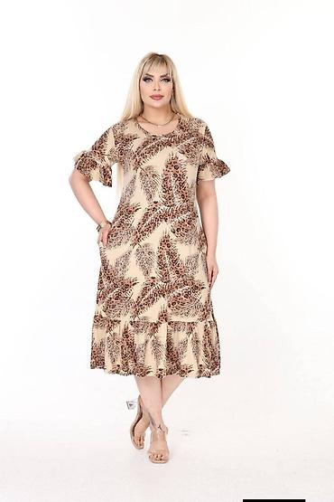 Haljine: Haljine 
Vel XL.2xL .3xL. 4xL. 
Cena 2500 din — 5