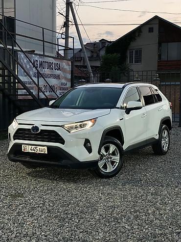 range rover evoque: Toyota RAV4: 2019 г., 2.5 л, Автомат, Гибрид, Кроссовер — 1