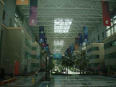 Фотоаппараты: Canon Digital IXUS 100 IS kompakt fotoaparat dəsti Xüsusiyyətlər: - — 3