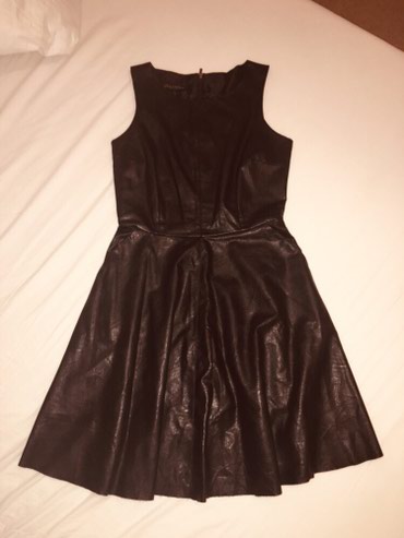 черное до колен платье: Повседневное платье, Италия, Осень-весна, Короткая модель, M (EU 38)