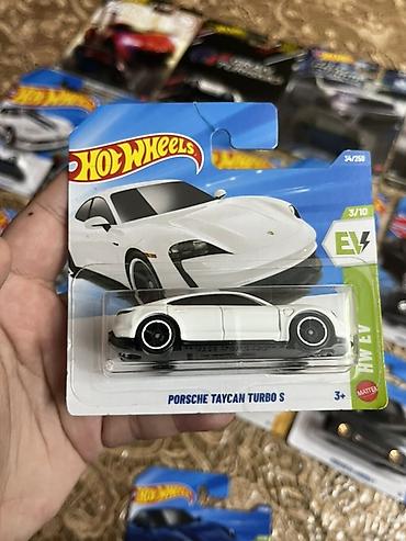Avtomobil modelləri: Porsche, 2026 il, 1:64, Dəmir, Ünvandan götürmə, Ödənişli çatdırılma, Rayonlara çatdırılma — 1