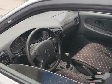 ас машина: Mitsubishi Lancer: 1995 г., 1.6 л, Механика, Бензин, Седан