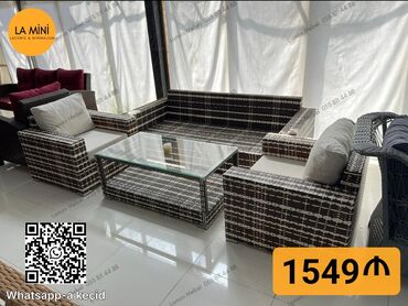 Divan, Həsir toxunuşlu