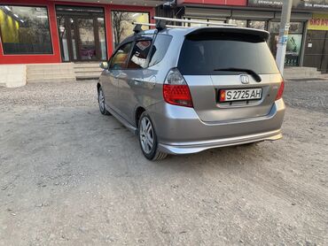 нонда сабер: Honda Fit: 2003 г., 1.3 л, Вариатор, Бензин, Хэтчбэк