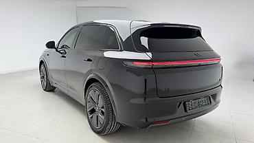 byd leopard 5: Lixiang L7: 2023 г., 1.5 л, Вариатор, Гибрид, Кроссовер — 5
