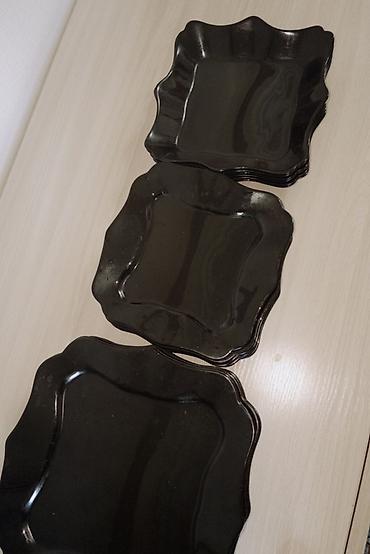 dish sets: Набор квадратных тарелок из чёрного стекла небьющееся стекло в наборе — 4