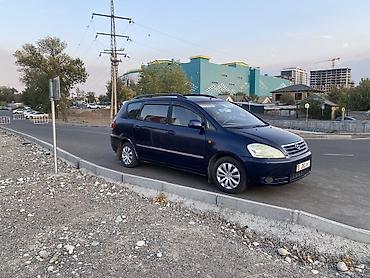 Toyota Avensis Verso: 2004 г., Кол менен иштөөчү, Дизель, Вэн/Минивэн — 2