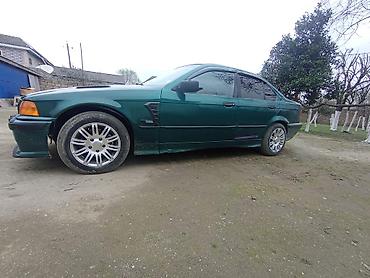 BMW: BMW 3 series: 2 l | 1993 il Sedan — 9