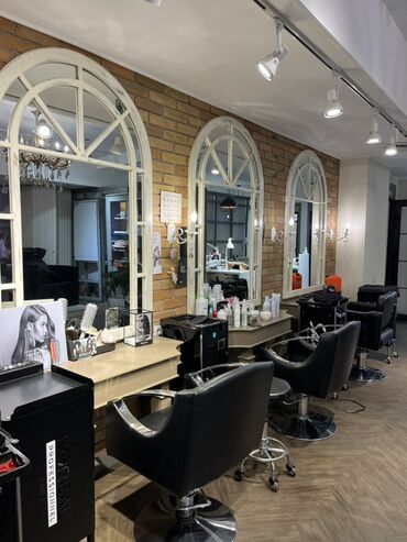 Мойки и раковины: Продается!!!! Распродают Салон по стоимости )можете звонить или писать — 5