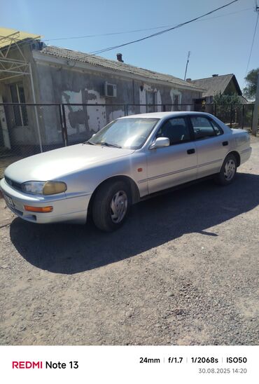 движок на камри: Toyota Camry седан, поколение XV10 (начало–середина 1990‑х). Цвет