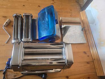 сушилка для фруктов: Raviolli aparatı (xəmir açan, spagetti kesen) 600 manat. Sabunçu