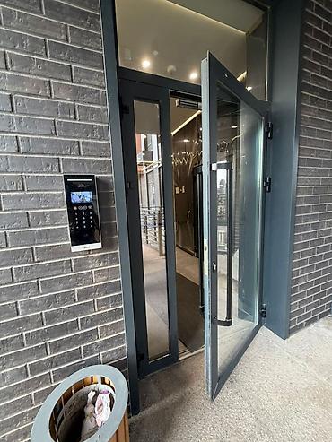 Продажа квартир: 1 комната, 42 м² — 15