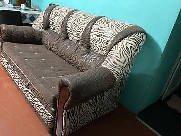 divan örtüsü: İşlənmiş, Divan, Divan, Bazasız, Açılan — 1