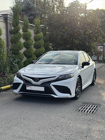 17 5: Toyota Camry: 2021 г., 2.5 л, Автомат, Бензин, Седан — 1