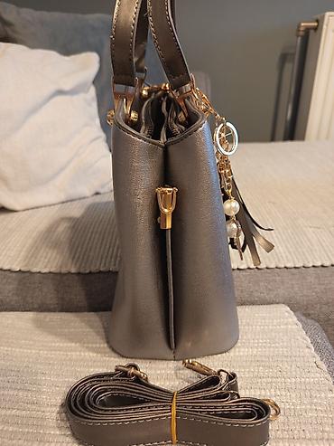 polovne mona torbe: Michael Kors torba – elegantna siva (metalizirana) tote/šoulder torba — 3