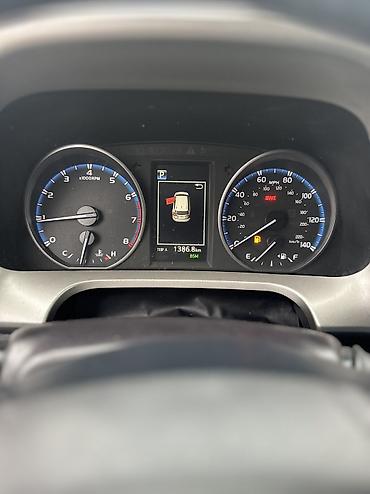 Toyota: Toyota RAV4: 2018 г., 2.5 л, Автомат, Бензин, Кроссовер — 9