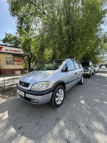 Opel: Opel Zafira: 2002 г., 1.8 л, Механика, Бензин, Минивэн