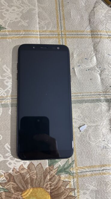 4 qapili soyuducular: Samsung Galaxy A6, 32 GB, rəng - Qara
