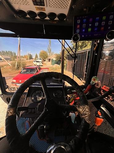 транс: Трактор «Беларус 821» (МТЗ-82.1) - Полный привод (4x4) — 1