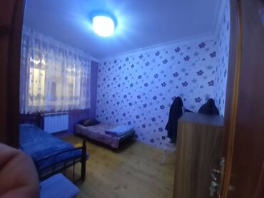 Həyət evləri və villaların satışı: Qaraçuxur qəs. 4 otaqlı, 120 kv. m -da lalafo.az — 5 Həyət evləri və villaların satışı: Qaraçuxur qəs. 4 otaqlı, 120 kv. m — 5