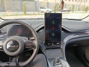 BYD: BYD E2: 2023 г., Гибрид, Кроссовер — 13