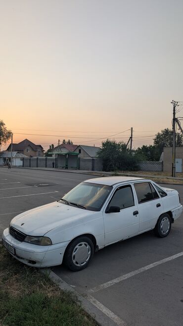 продать машину в бишкеке: Daewoo Nexia: 1996 г., 1.5 л, Механика, Бензин, Седан