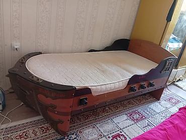 Yatağ 150₼Satilir. Matras daxil. Çilek mobilyanindi. Ünvan