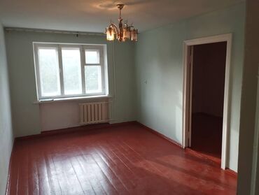 1 комнатная квартира бишкек снять долгосрочно: 2 бөлмө, 45 кв. м, 104-серия, 3 кабат, Косметикалык ремонт