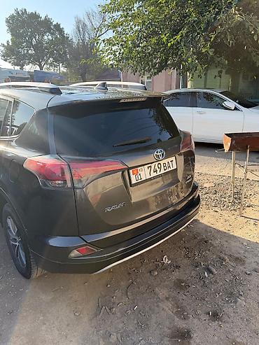 Продажа авто: Toyota RAV4: 2016 г., Гибрид, Кроссовер — 8
