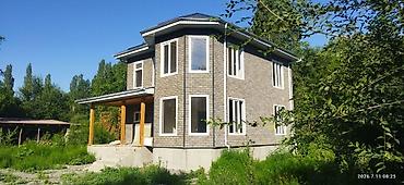 петровке: Продаётся Двухэтажный дом под ПСОна участке 32 сот Основные — 2