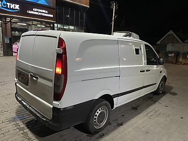 Транспорт: Mercedes-Benz Vito рефрижераторный фургон - Белый грузовой фургон — 4