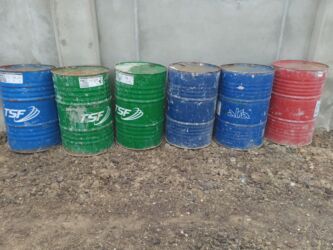 Maye divar kağızları: Maye saxlamaq və ya tikintidə istifadə etmək üçün dəmir bidonlar 6