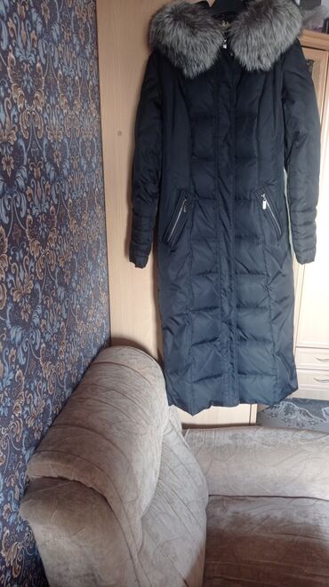 с мехом чернобурка с: Пальто, Зима, Длинная модель, На молнии, 4XL (EU 48)