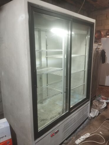 холодильник side by side: Холодильник Б/у, Винный шкаф, De frost (капельный), 150 * 195 * 60