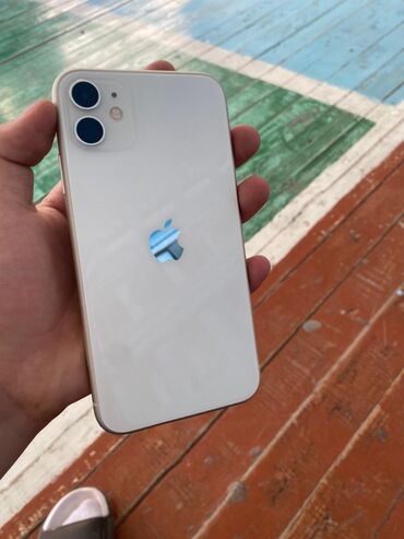 скупка нерабочих телефонов: IPhone 11, Б/у, 128 ГБ, Белый, Защитное стекло, 71 %