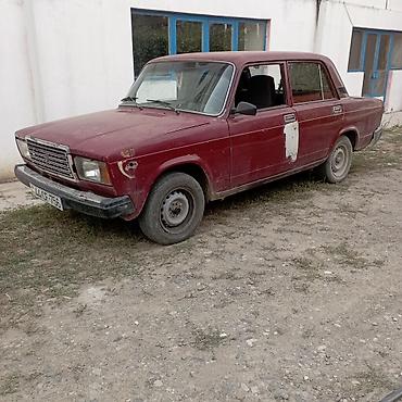 ucuz kamazlar: VAZ 2107 sedan – klassik arxaötürücülü model - Kuzov: 4 qapılı sedan — 2
