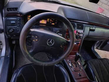 Mercedes-Benz: Mercedes-Benz E-Class: 2001 г., 2.2 л, Автомат, Дизель, Универсал — 6