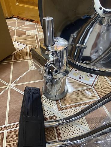 Salon, tibbi mebel dəsti: Salon üçün avadanlıq seti Komplektə daxildir: - Manikür stolu – rahat — 7