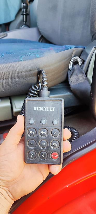 Эвакуаторы: Эвакуатор, Renault, 2004 г., Сдвижная — 14