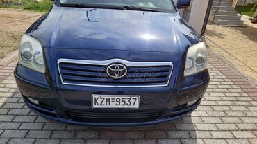 Transport: Toyota Avensis: 1.6 l | 2004 year Limousine