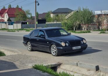 Mercedes-Benz: Mercedes-Benz E-Class: 1998 г., 2.8 л, Автомат, Бензин, Седан