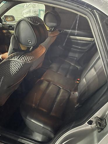 Audi: Audi A4: 2000 г., 1.8 л, Автомат, Бензин, Седан — 9