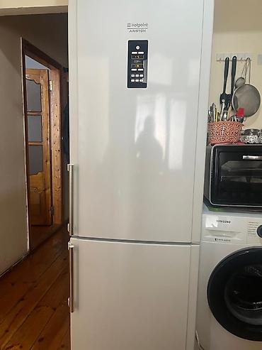 ariston ehtiyat hisseleri: İşlənmiş 2 qapılı Hotpoint Ariston Soyuducu Satılır, rəng - Ağ, Dispenserli — 1