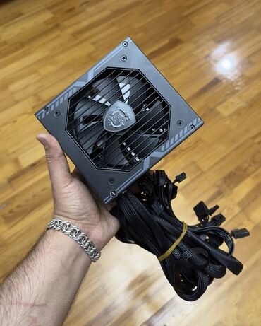 Videokartlar: Qida bloku MSI, 750 W