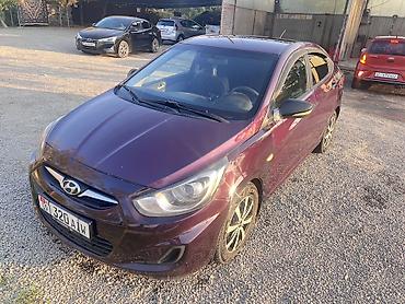 стратер: Hyundai Solaris: 2013 г., 1.6 л, Автомат, Бензин, Седан — 1