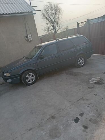 фольсваген шаран: Volkswagen Passat: 1988 г., 1.8 л, Механика, Бензин, Универсал