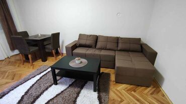 Kuće na prodaju: 35 kv. m, 2 sobe — 4