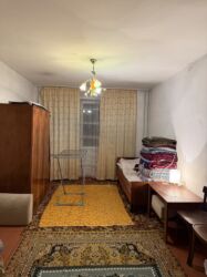 квартира домов: 1 бөлмө, 34 кв. м, 104-серия, 3 кабат, Эски ремонт