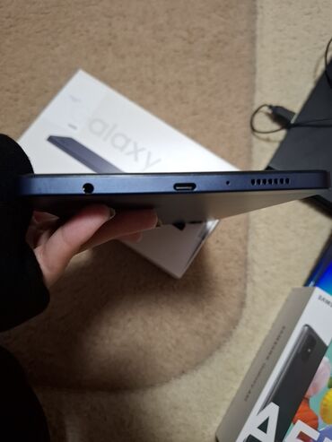 Klaviaturalar: Hamsı birlikdə satılır əlavə məlumat üçün əlaqə nömrəsinə yazın.Hamsı — 9