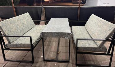 ketan toxumu yagi qiymeti: Restoran mebeli - 5 belə dest satılır. Bir dest 150₼-dır. Dəstdə iki